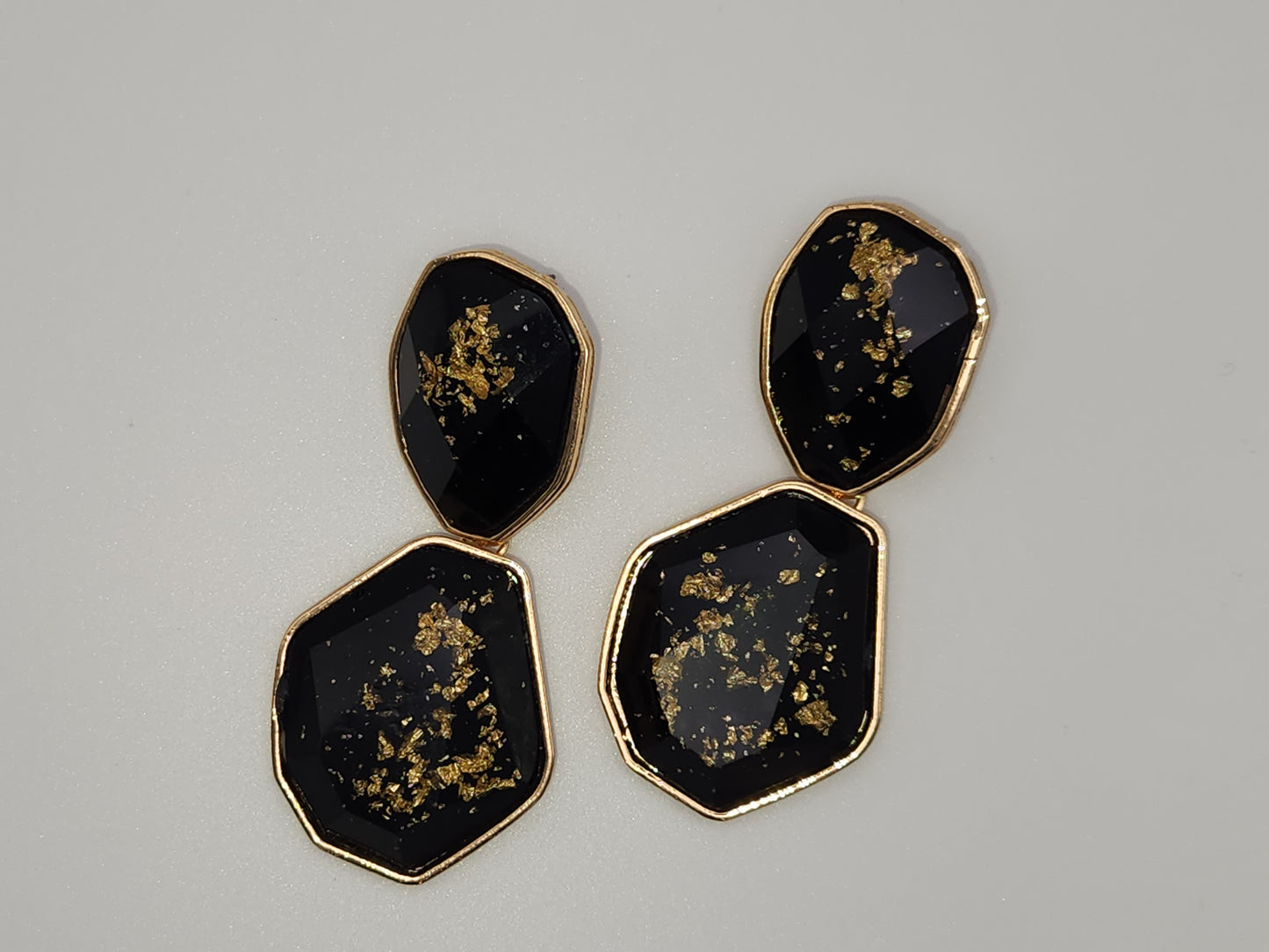 Chunk Black and Gold