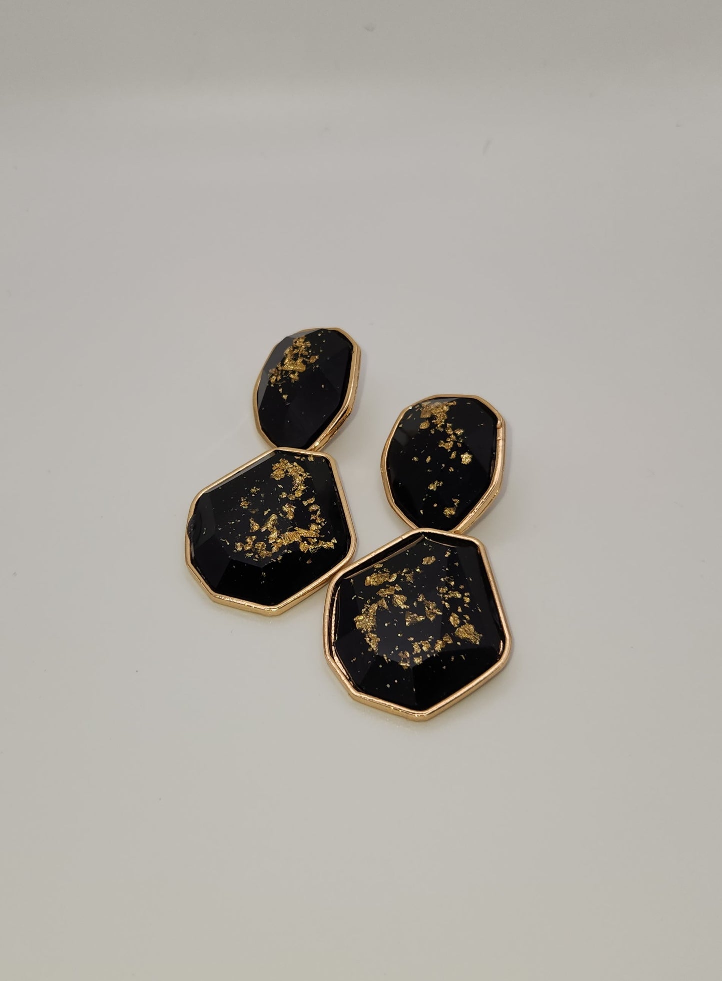Chunk Black and Gold