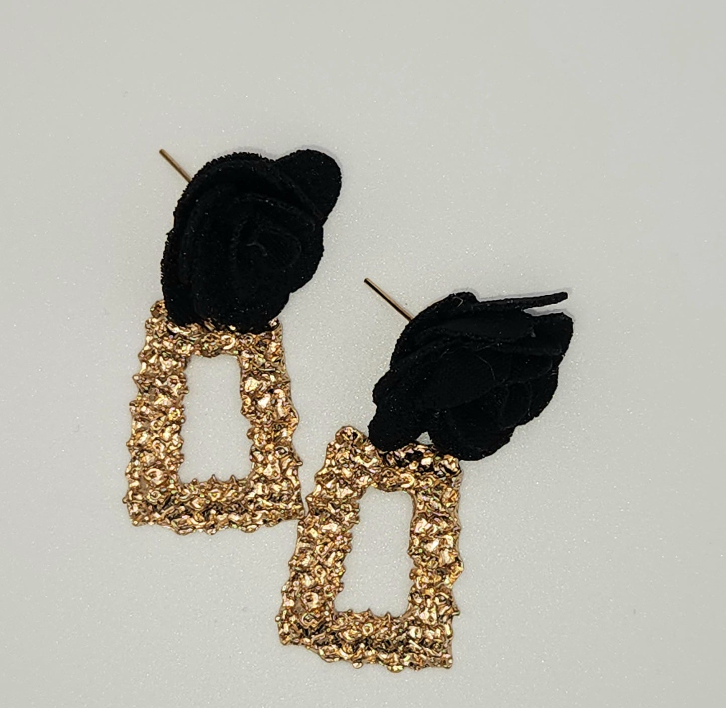 Black Flower with Gold