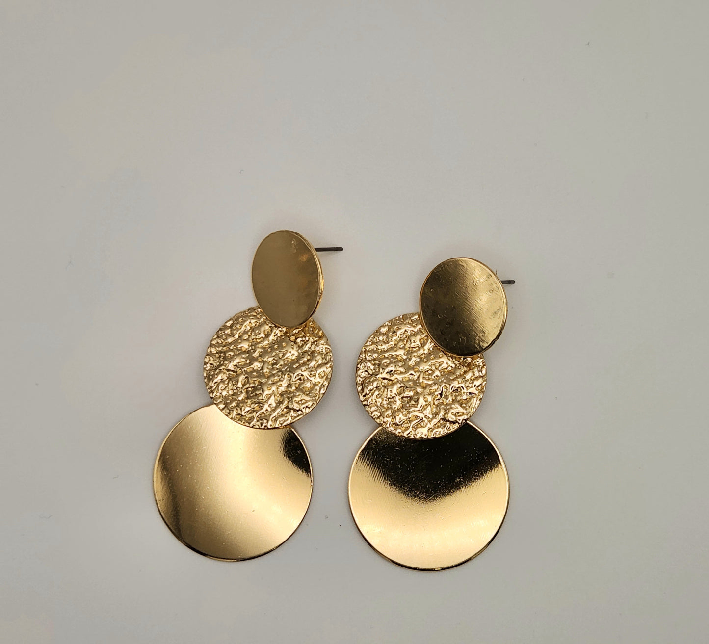 Gold Circle Drop