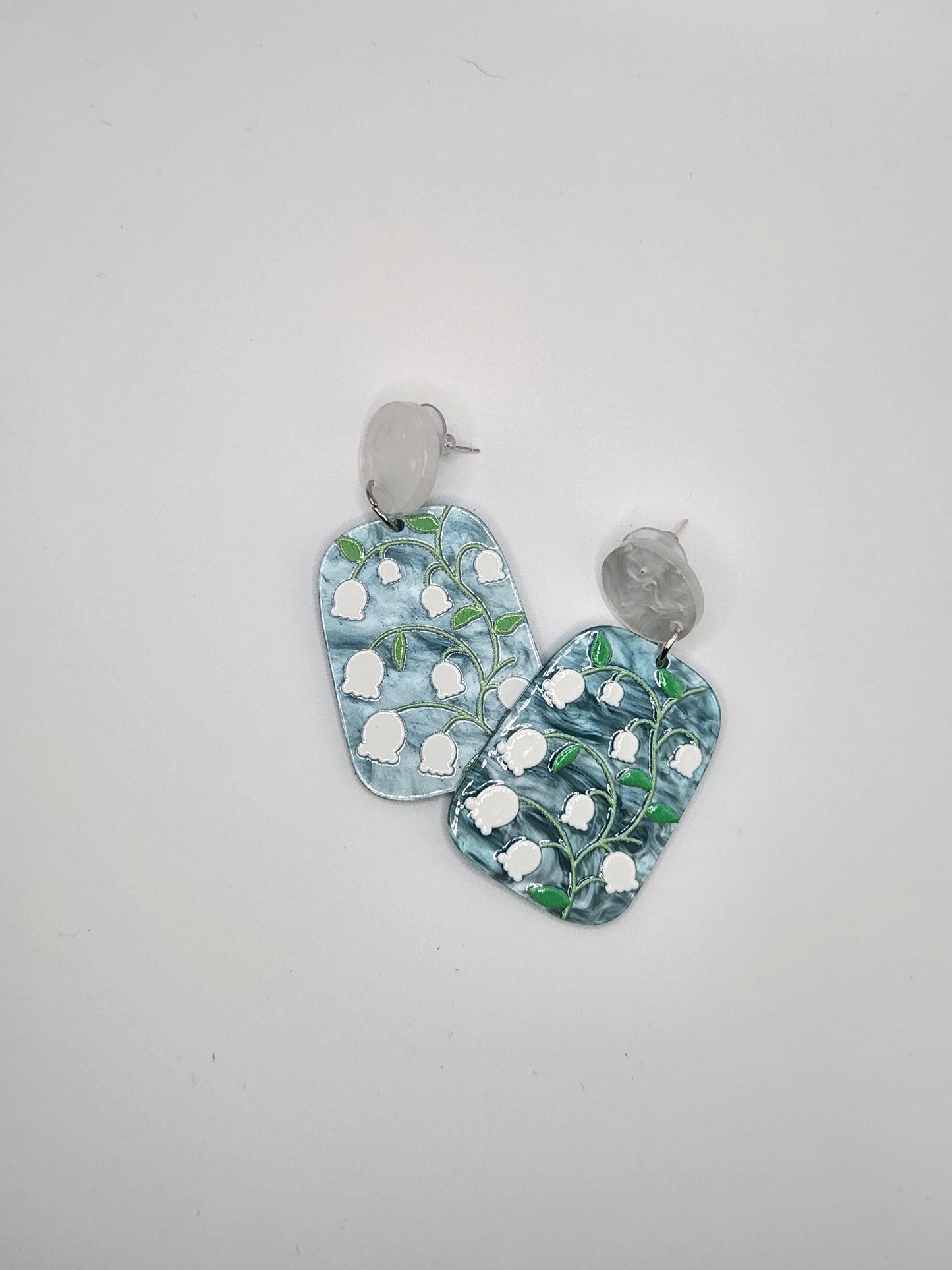 Baby Blue and White Random Pick