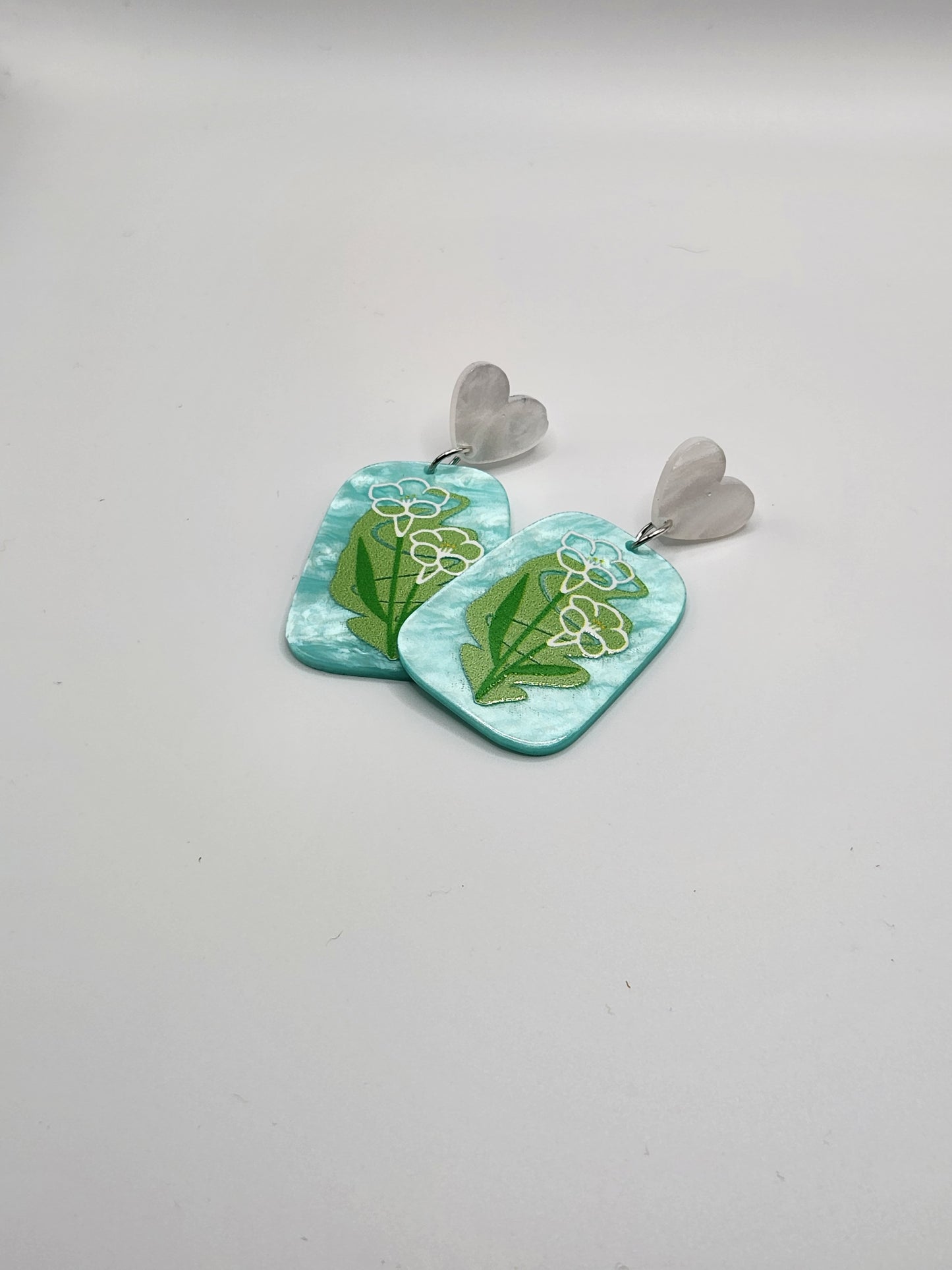 Baby Blue and White Random Pick