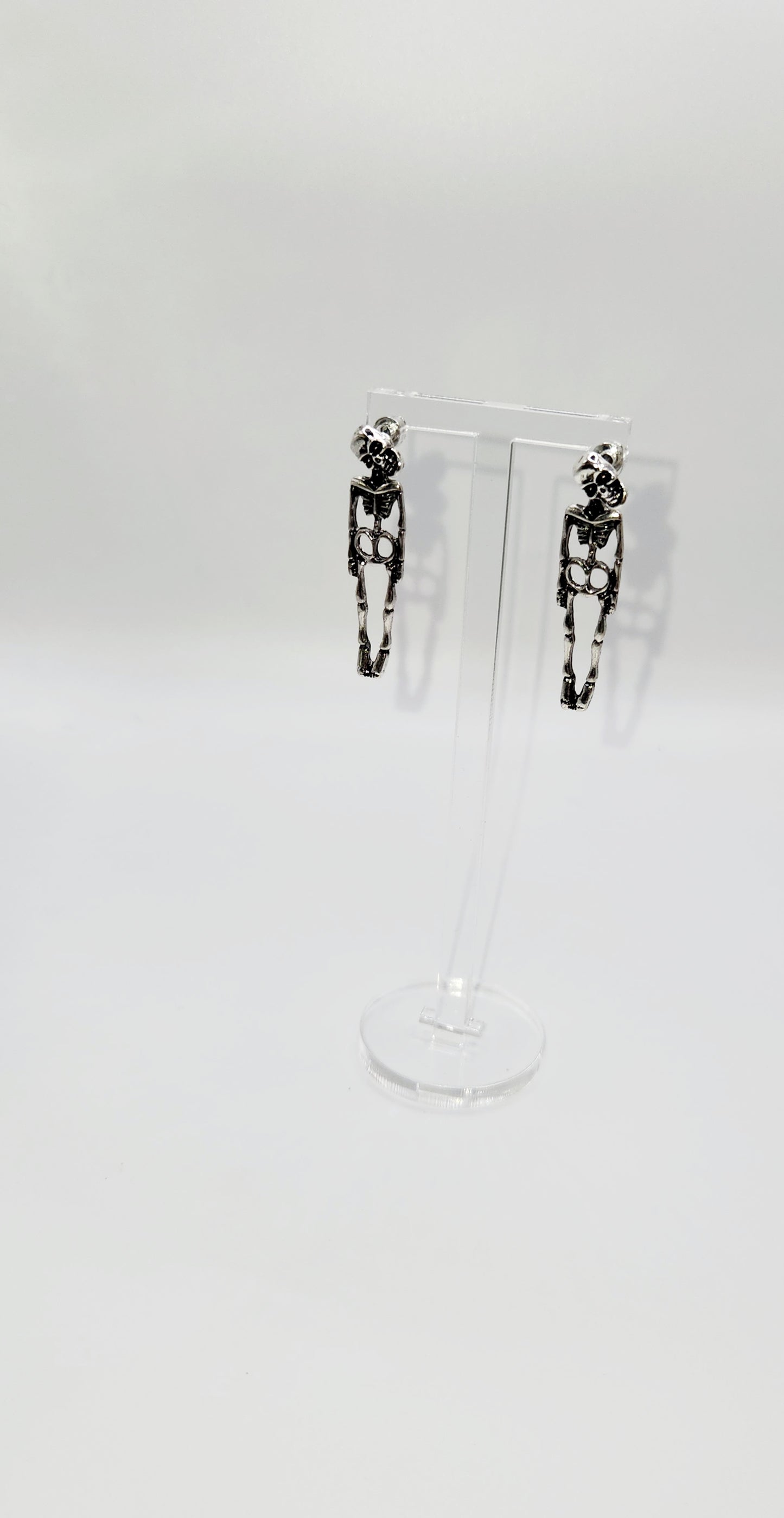 Hanging Skeleton Stud - Two-way Earring