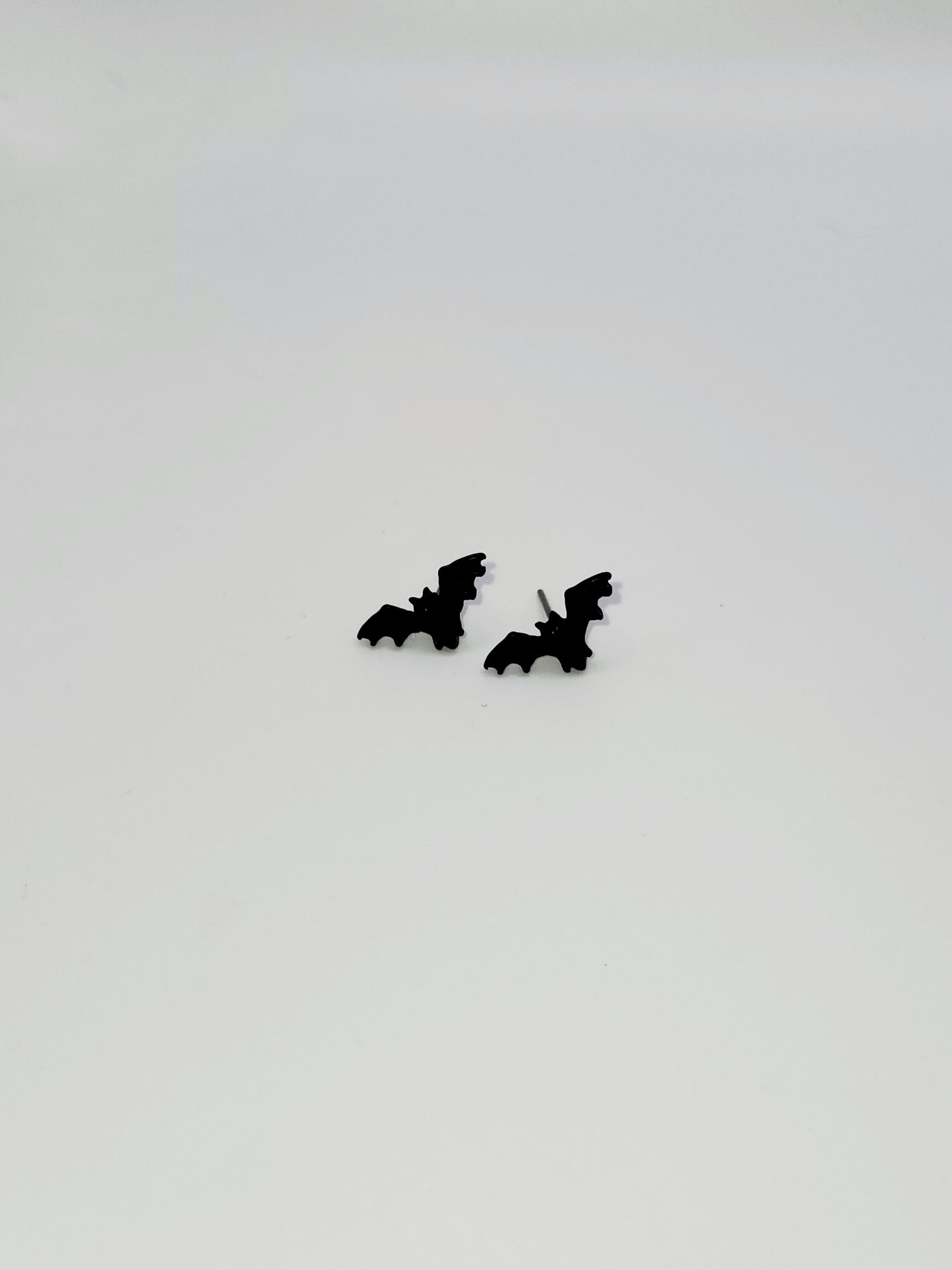 Bat Stud