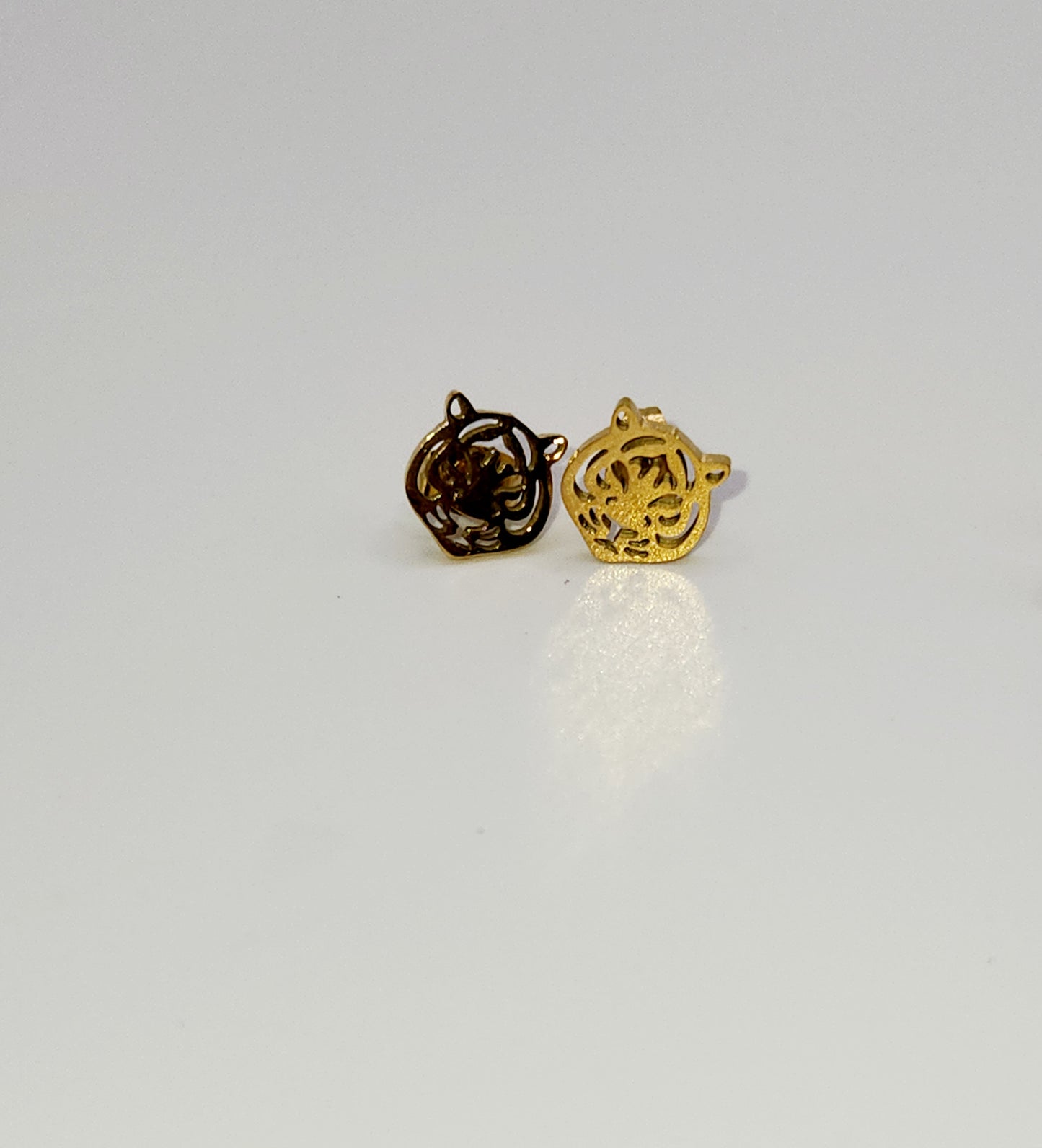 Gold Tiger Stud