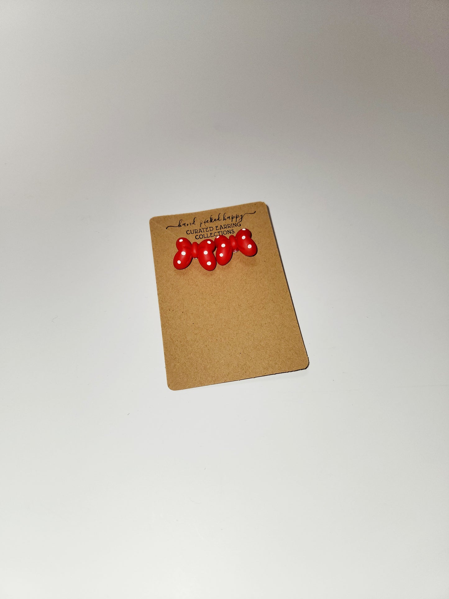 Minnie Bow