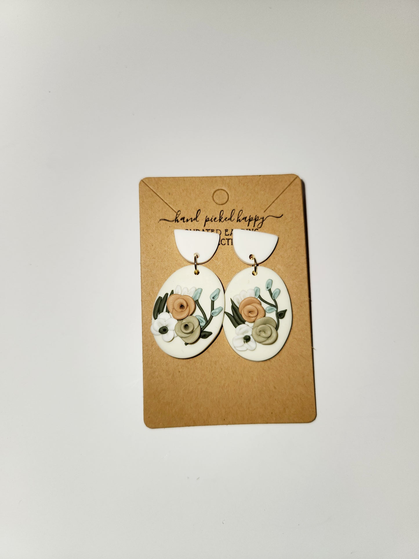 Oval Floral Neutral