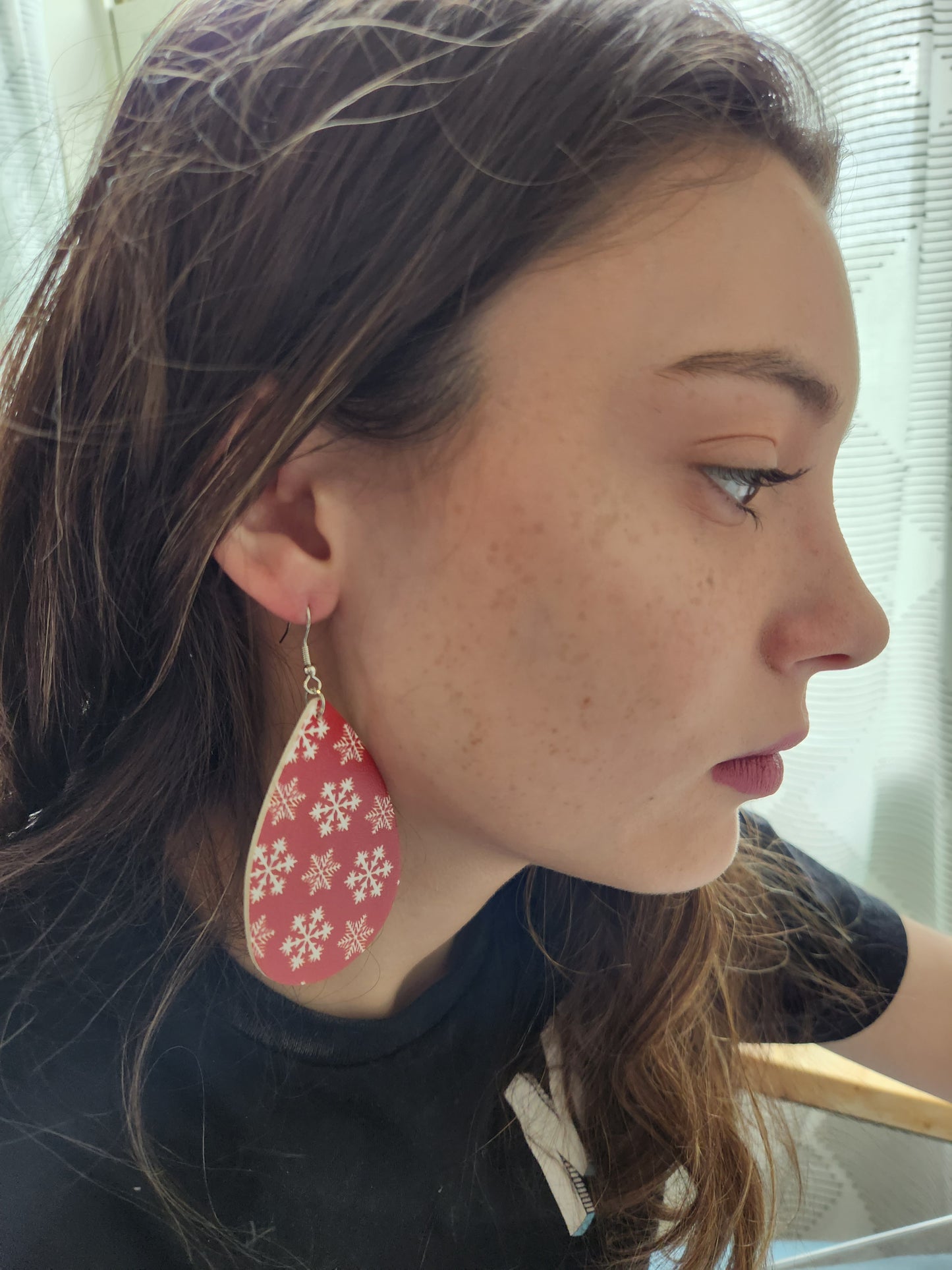 Red and White Snowflake Leather Teardrop