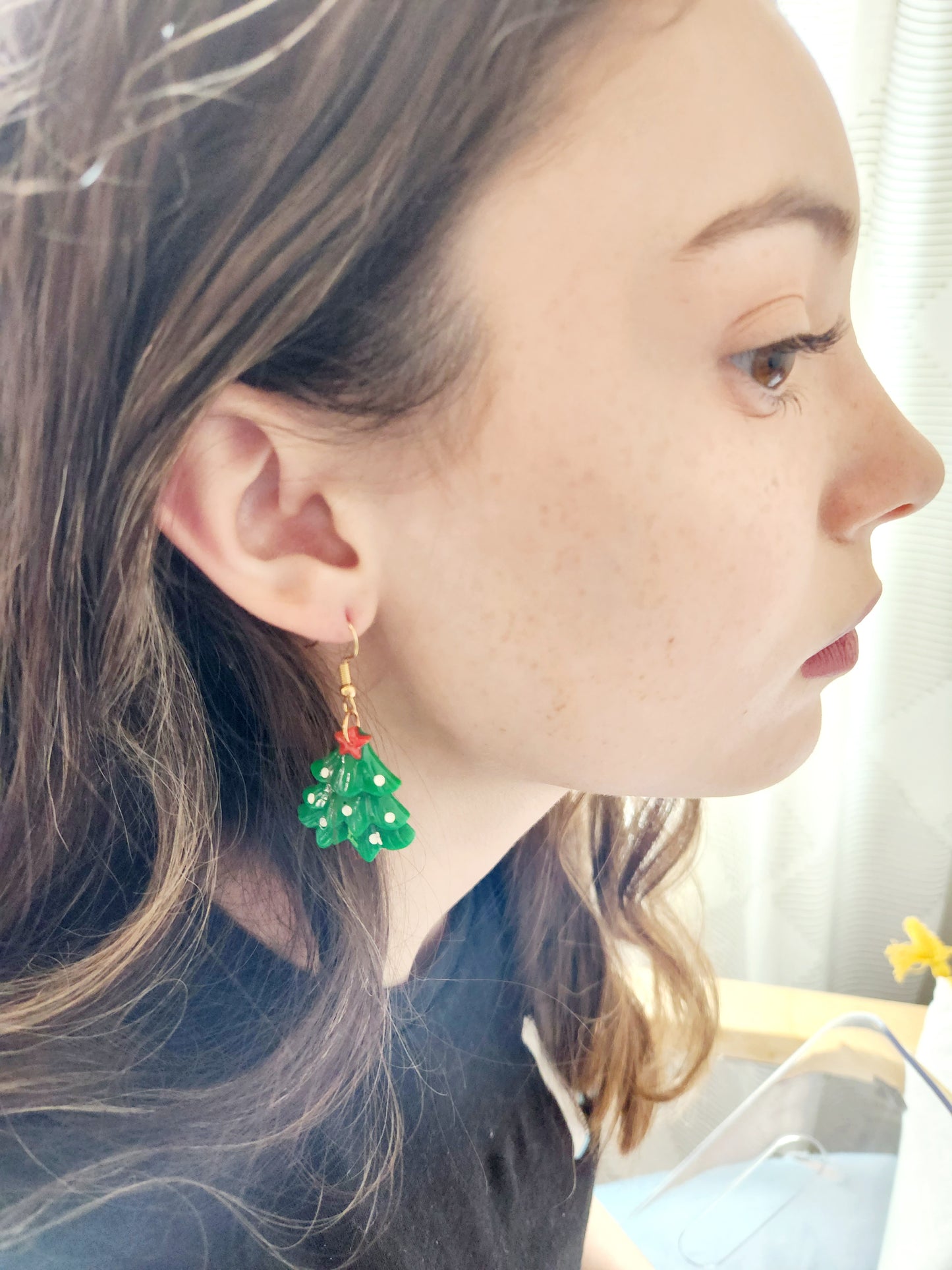 Shiny Christmas Tree Dangle