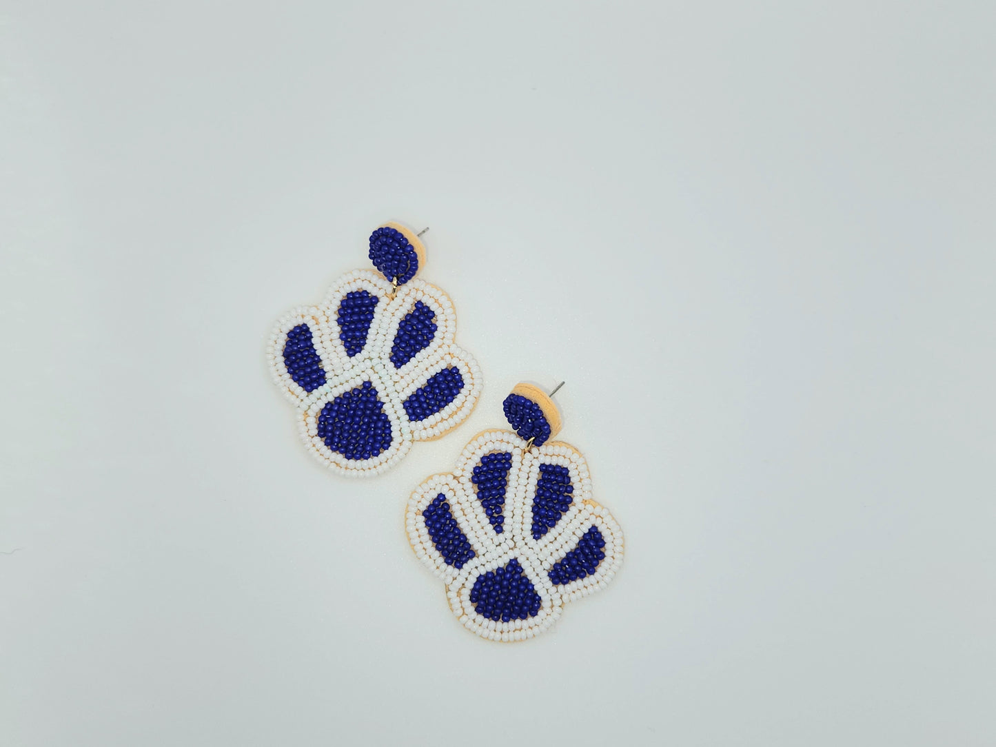 Blue Seed Paws