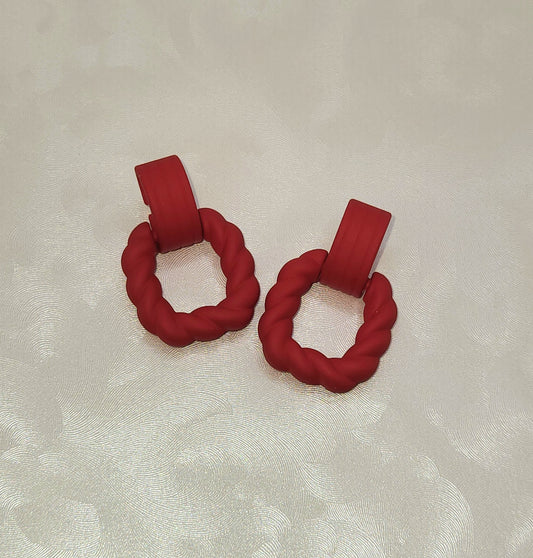 Red Twist Stud